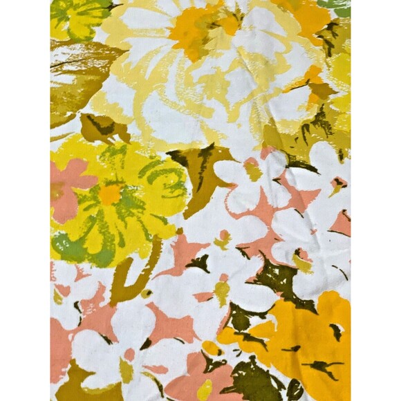 COHAMA Vintage Retro NEW Old Stock  "Camellia" Yellow Floral Fabric ~ 48" x 34" - Picture 4 of 4